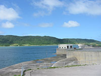 �Ί_���@�d�C�@�^�h���_���P�[�u���ݒu