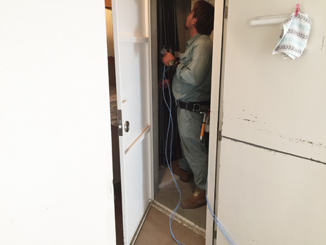 �z�e���C�[�X�g�`���C�i�V�[Wi-Fi�H��