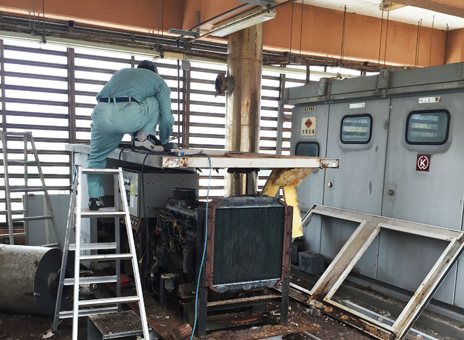 �G�������h�A�C���Ί_���i�ݔ��j